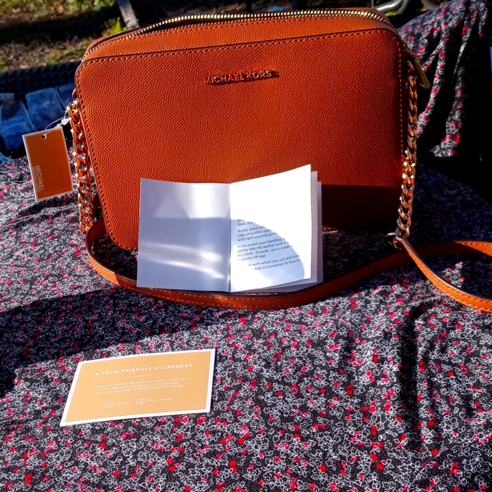 MK pocket book